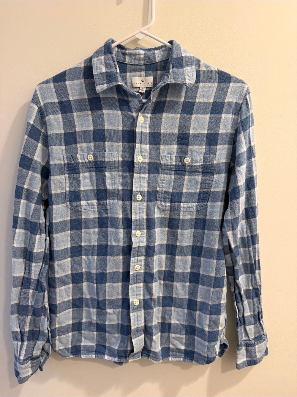 True Craft Blue & Light Blue Plaid Casual Button-Down Shirt
